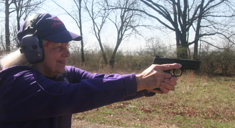 SMITH&WESSON M&P 380 SHIELD EZ Persona mayor